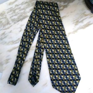 JHane Barnes Original Fabric 100% Silk Tie